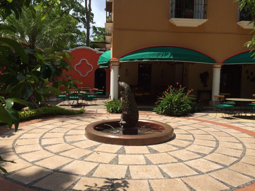 Elementos arquitectónicos y decorativos de Fibra de Vidrio Artifex.