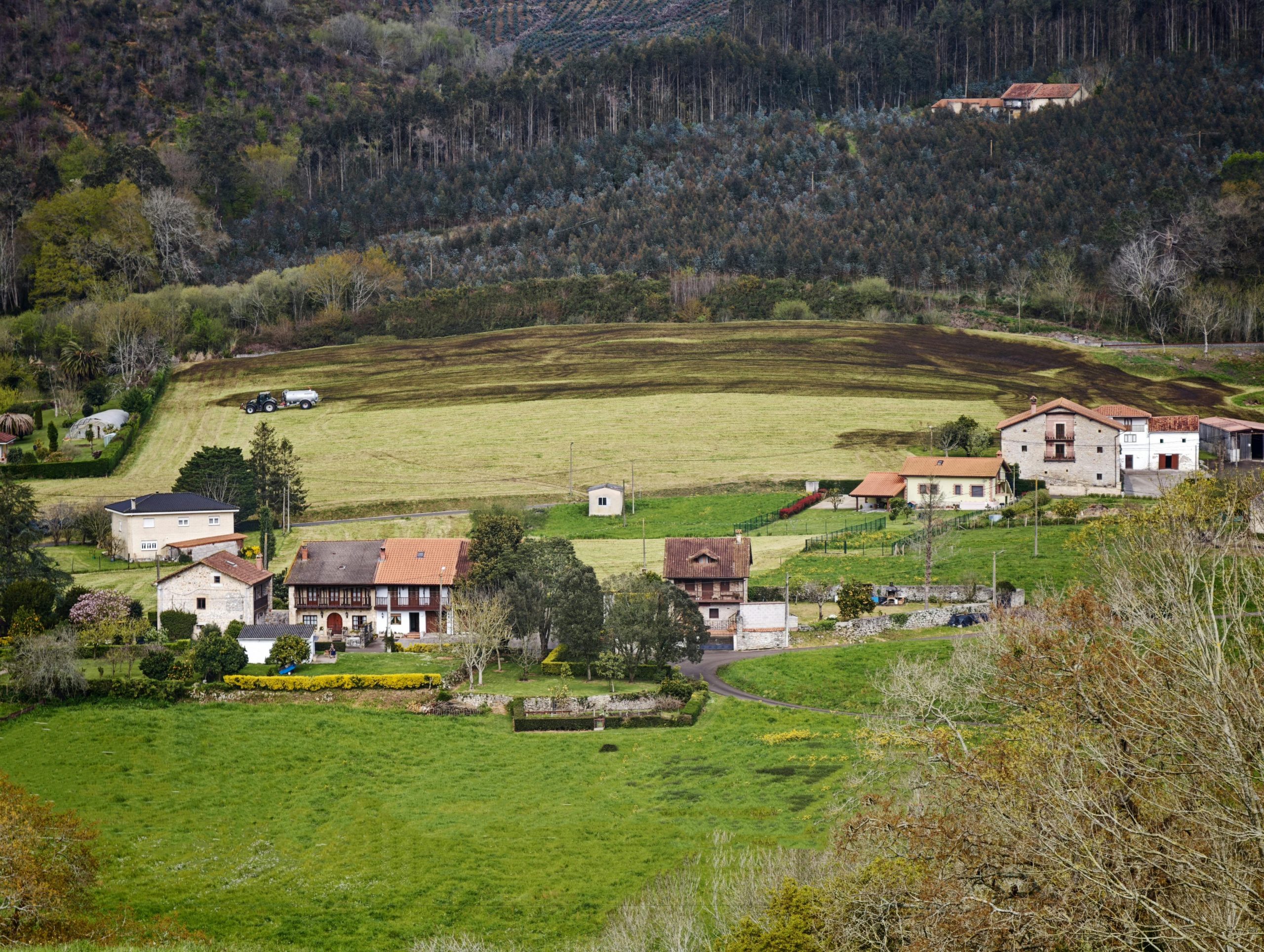 Biodigestor: cómo elegir el sitio e instalarlo bien en zona rural para evitar inundaciones, retorno de olores y fallas tempranas.