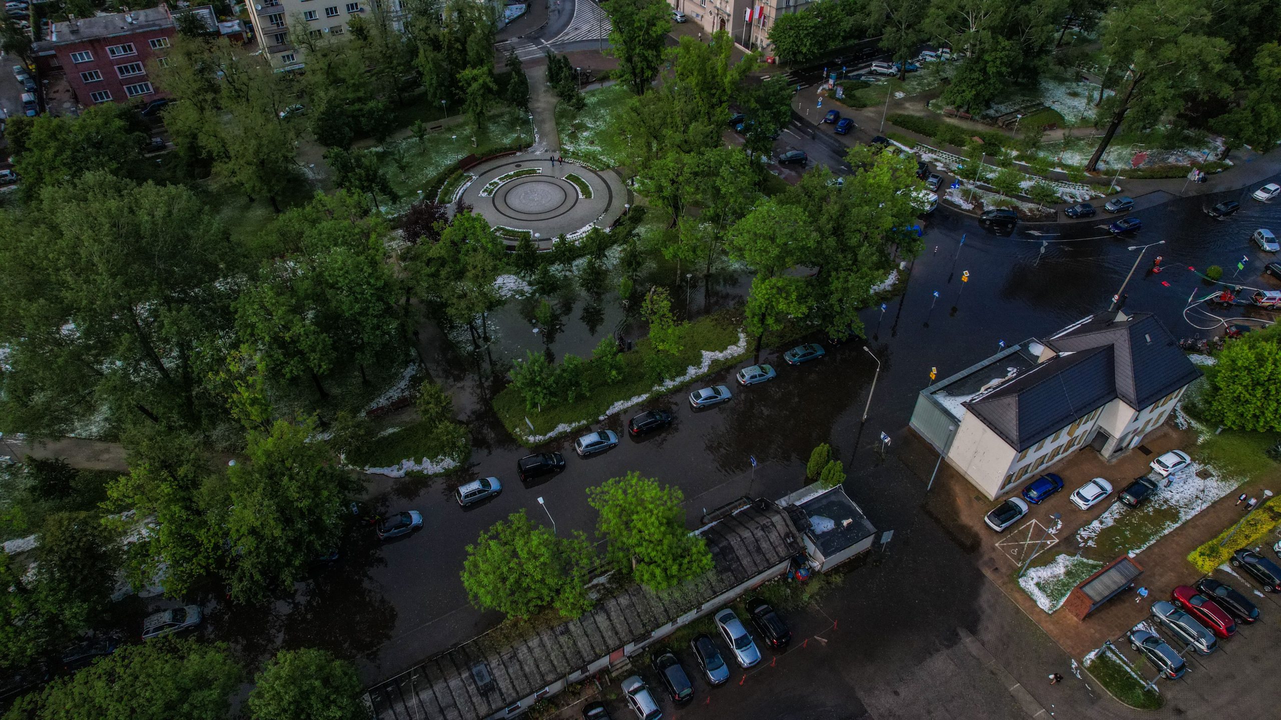 Planta de Tratamiento: resiliencia ante lluvias extremas e inundaciones—qué le pasa a la planta en tormentas y cómo se “blinda” para no colapsar.